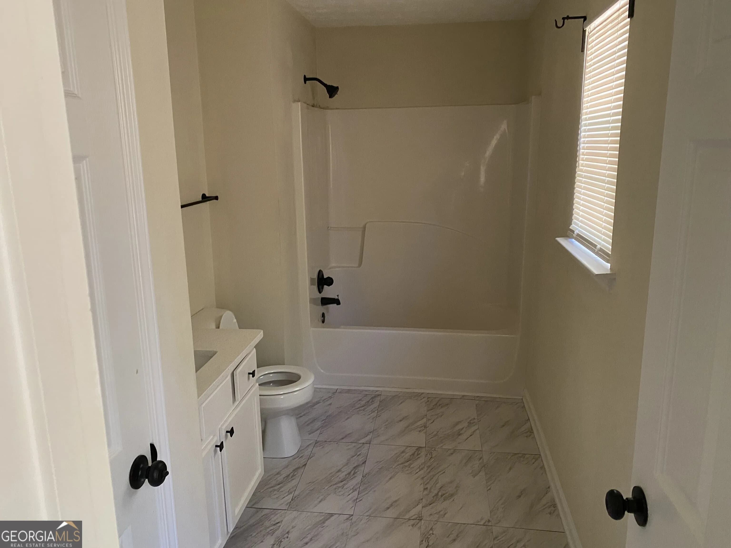 280 Bridgestone Ln — photo 6 of 10