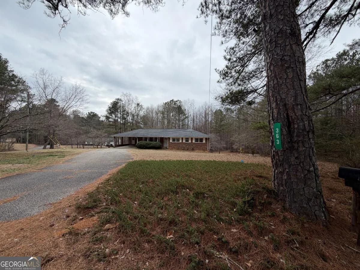 363 Lane Rd, Dallas