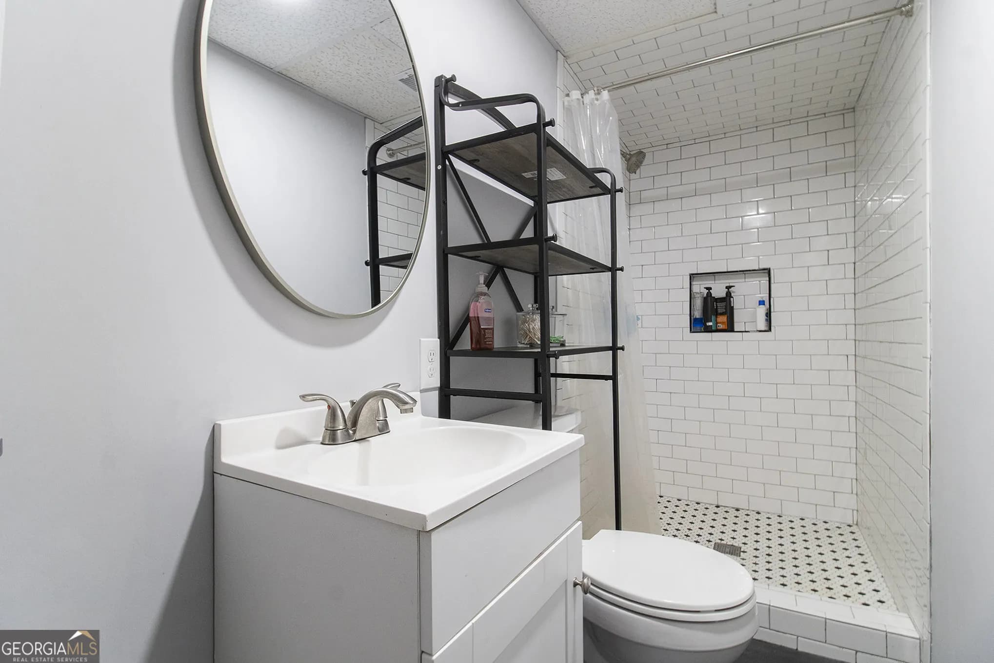 4025 N Quail Dr — photo 20 of 39