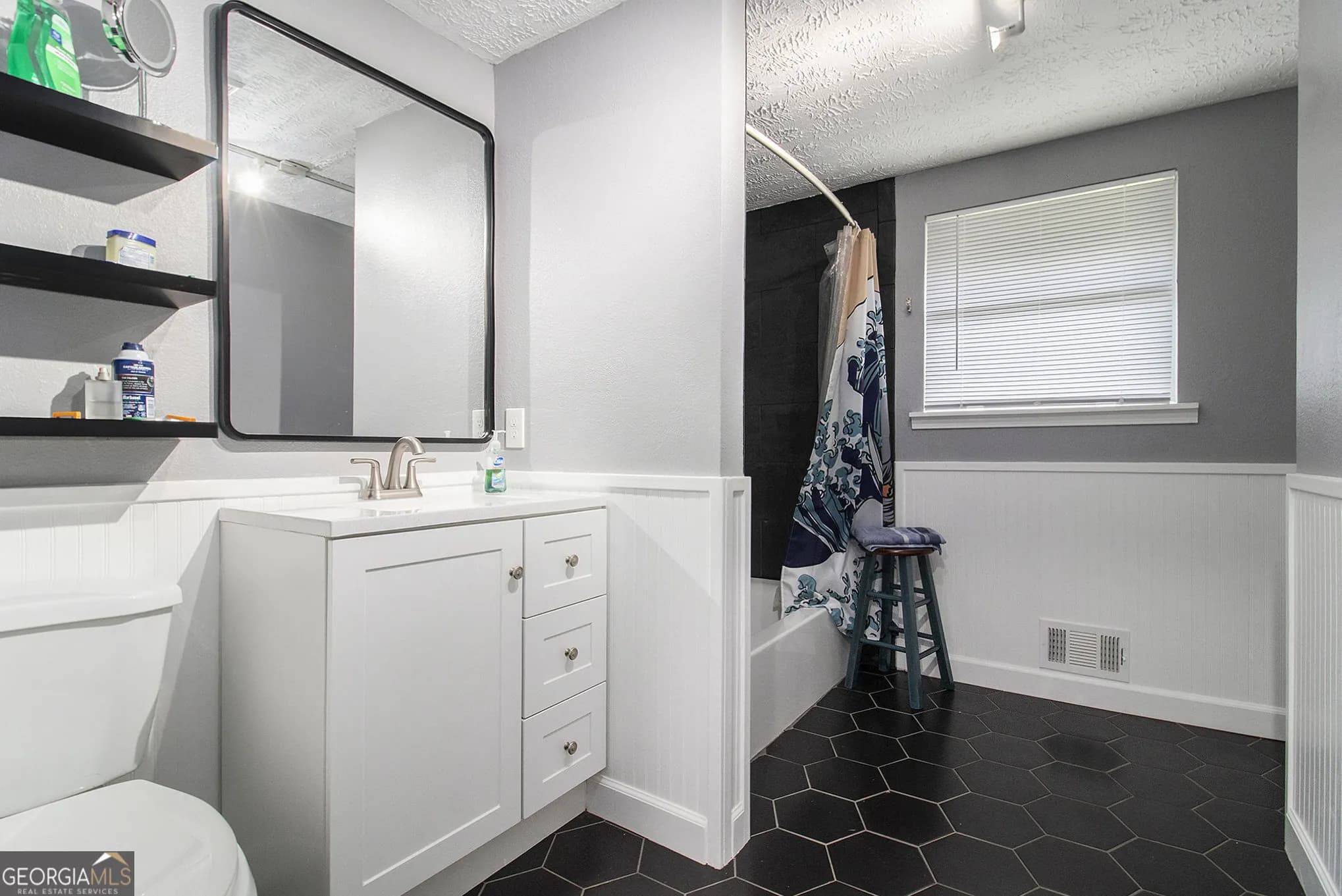 4025 N Quail Dr — photo 7 of 39