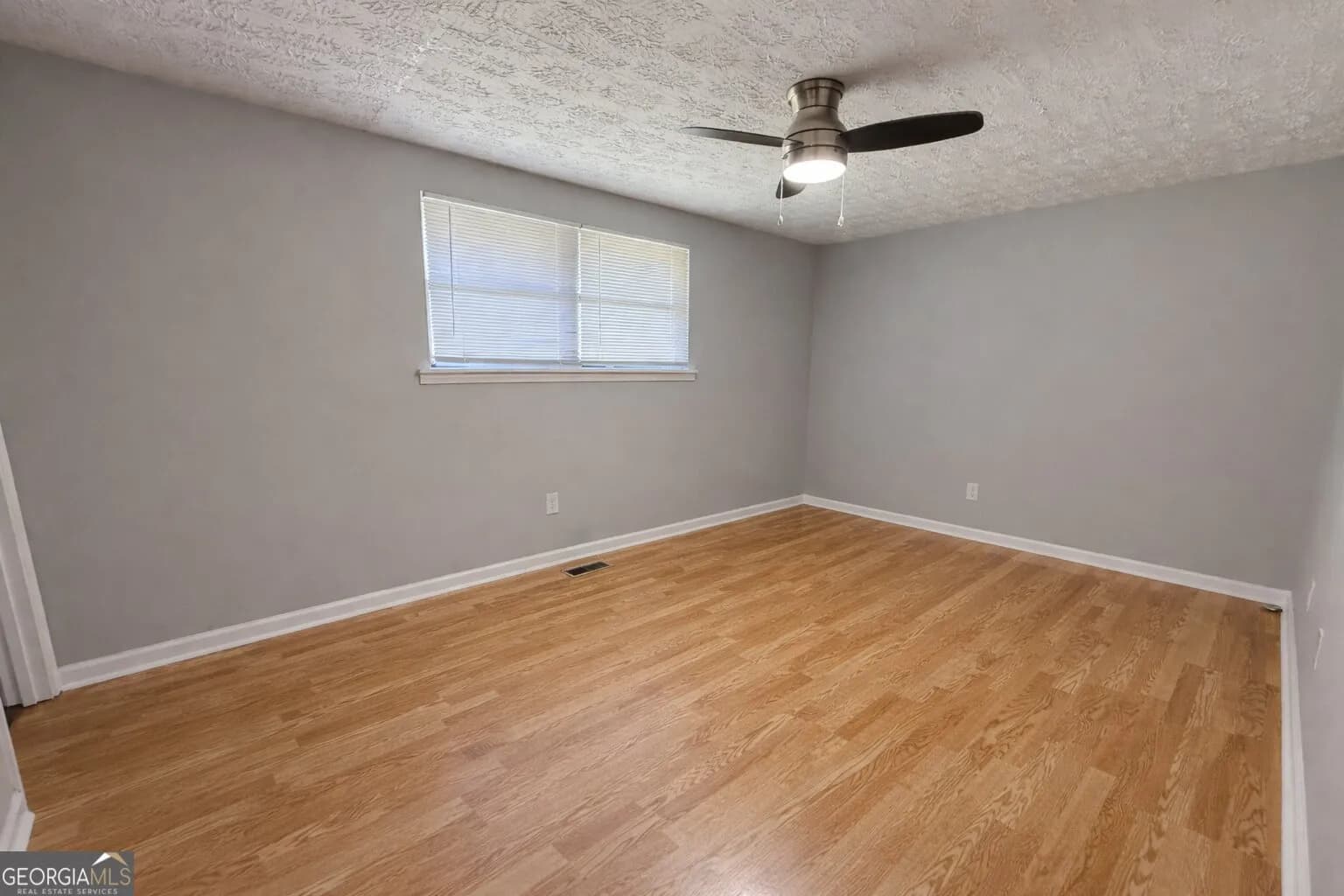 4025 N Quail Dr — photo 6 of 39