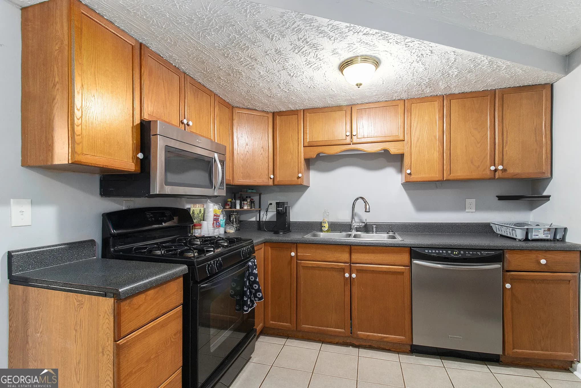 4025 N Quail Dr — photo 4 of 39