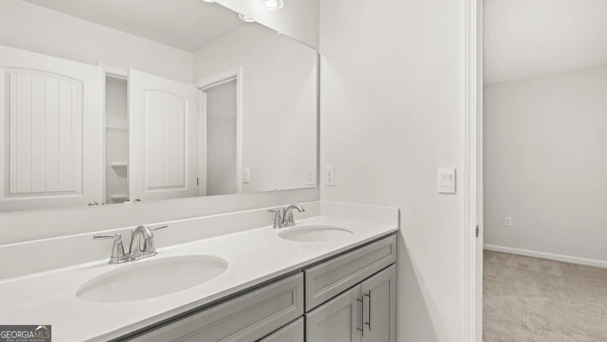 179 Parkview Dr — photo 23 of 36