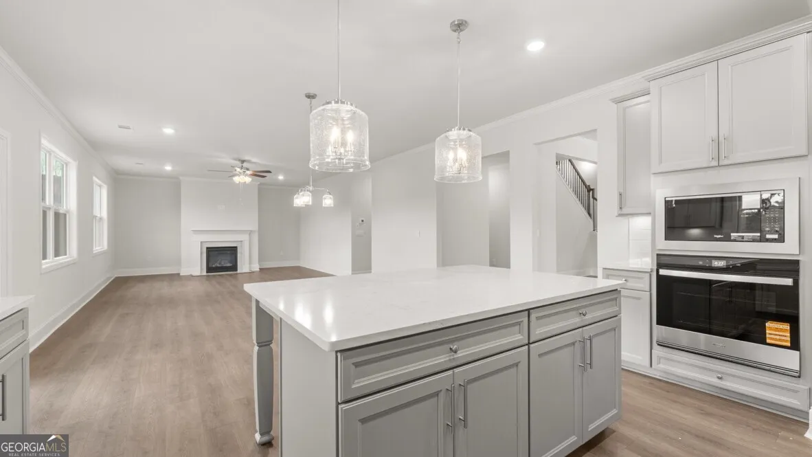 179 Parkview Dr — photo 35 of 36