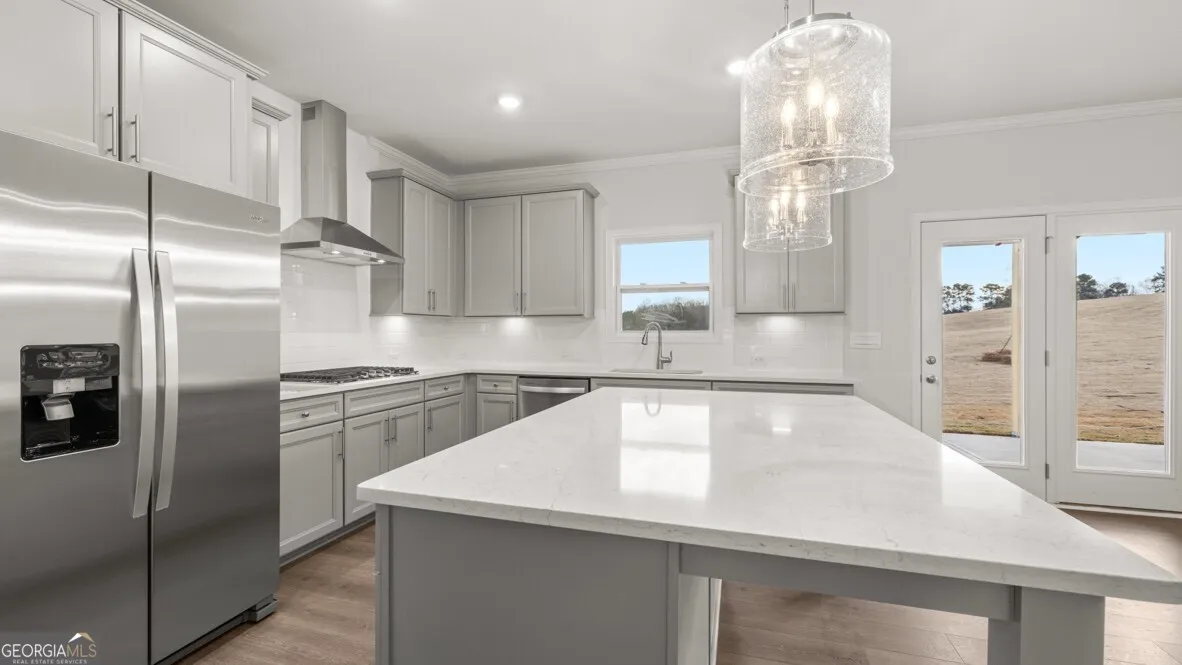 179 Parkview Dr — photo 34 of 36