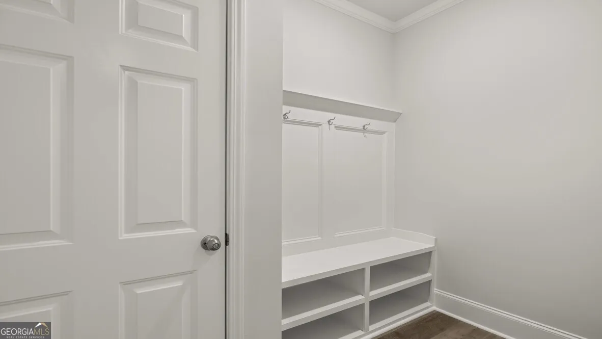 133 Parkview Dr — photo 7 of 31