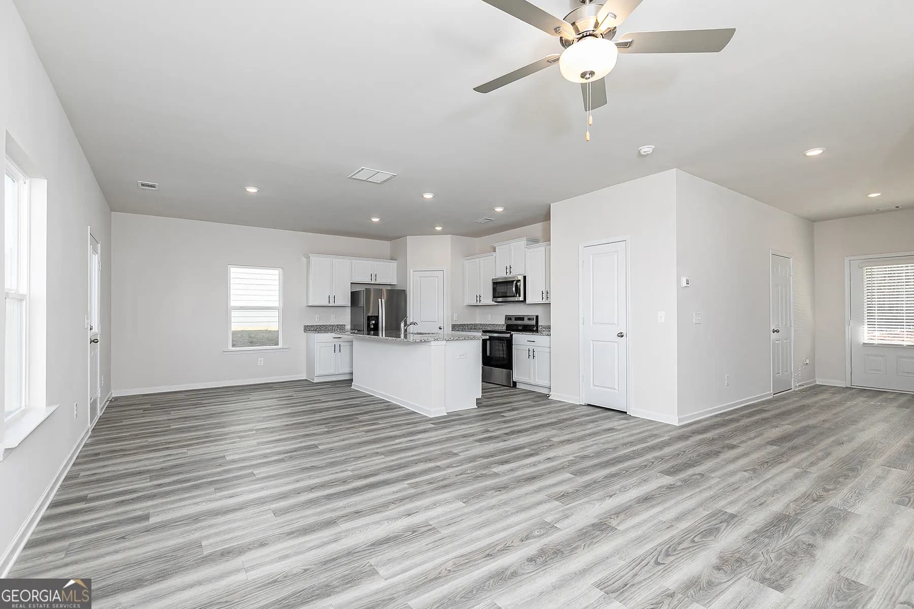 622 Mackenzie Cv — photo 9 of 14