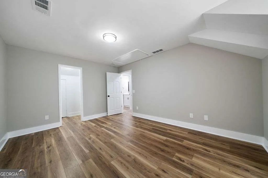6488 Nebo Rd — photo 19 of 32