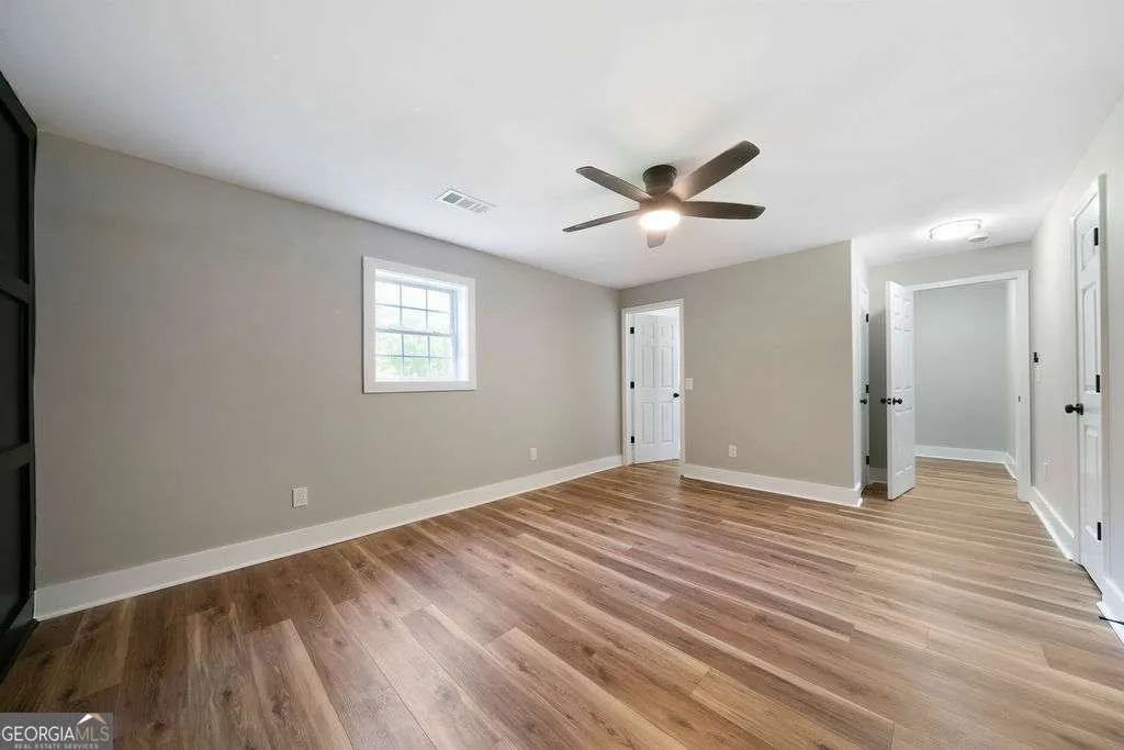 6488 Nebo Rd — photo 17 of 32