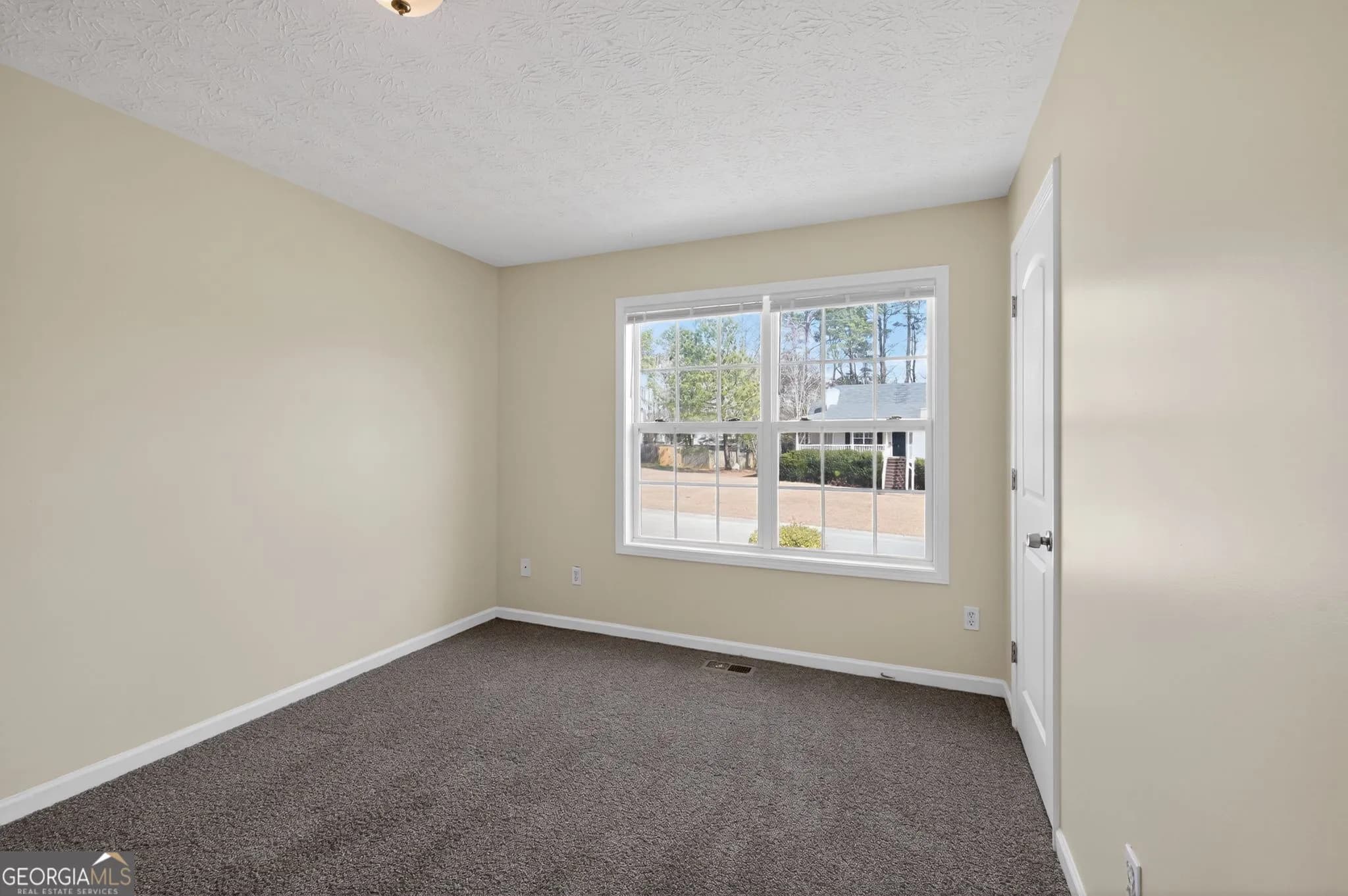 107 Chief Ct — photo 10 of 34