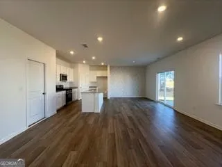 2087 Pecan Dr — photo 6 of 37