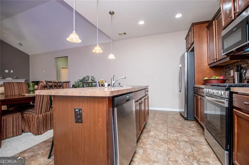 1604 Haven Cir — photo 20 of 75