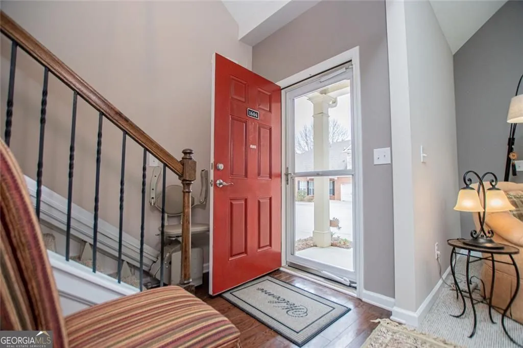 1604 Haven Cir — photo 5 of 75