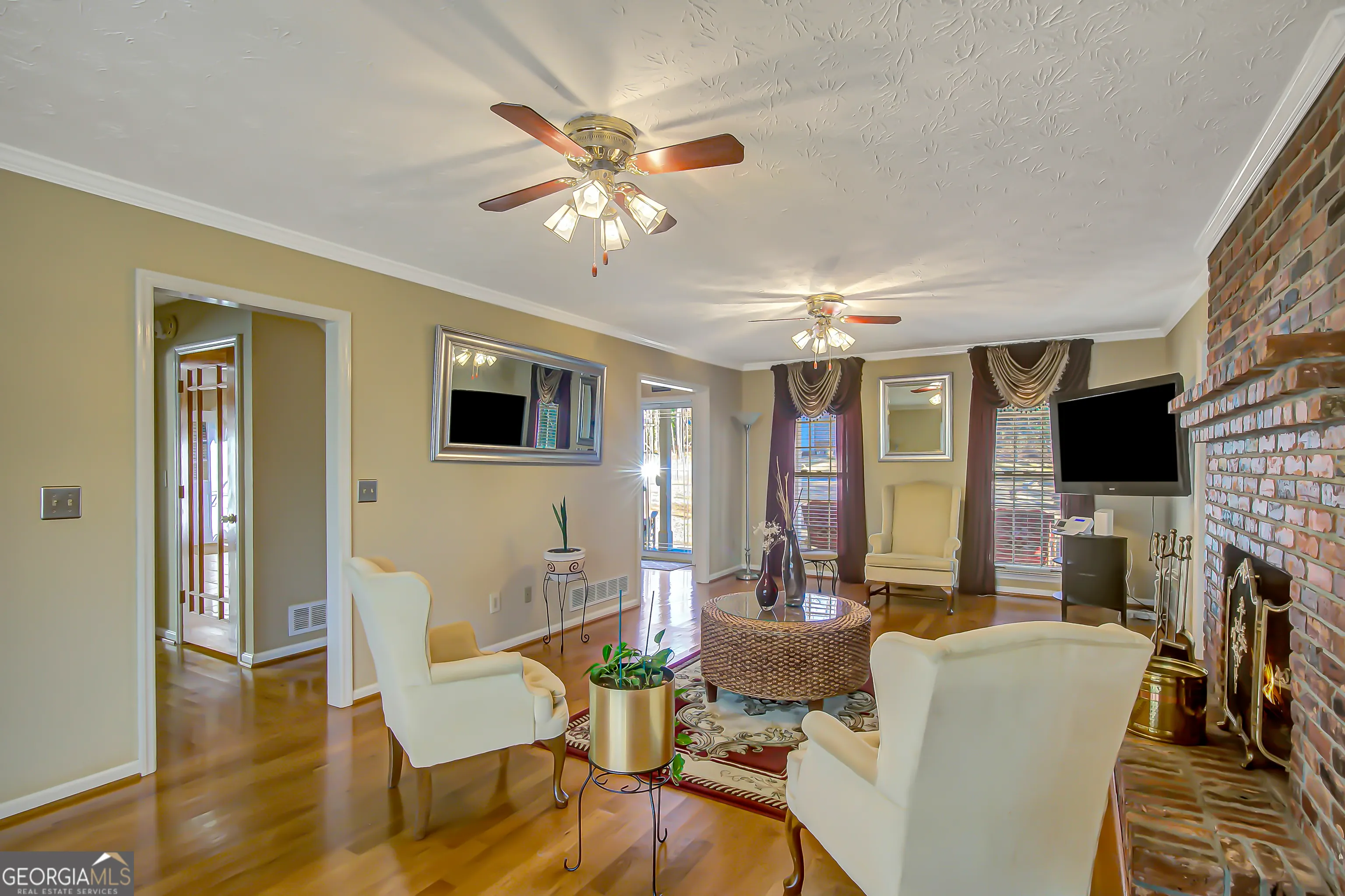 6450 Lake Sara Glen Dr — photo 19 of 107