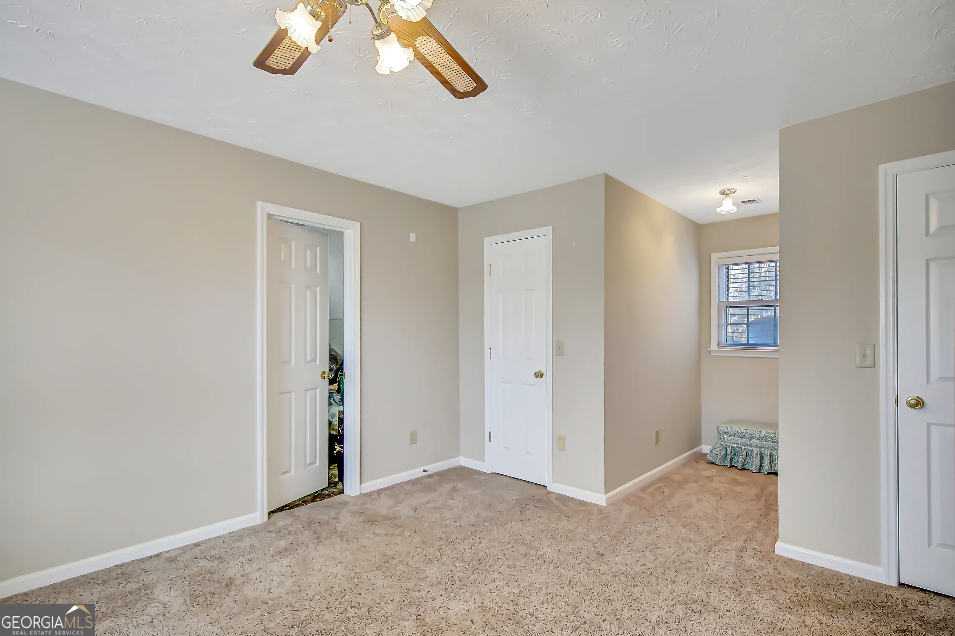 6450 Lake Sara Glen Dr — photo 52 of 107