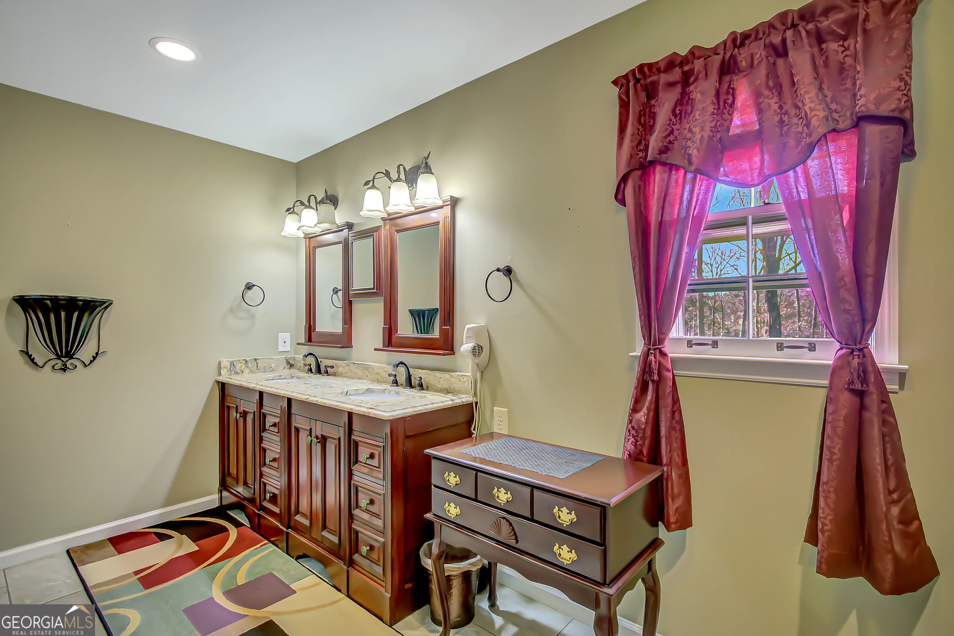 6450 Lake Sara Glen Dr — photo 48 of 107