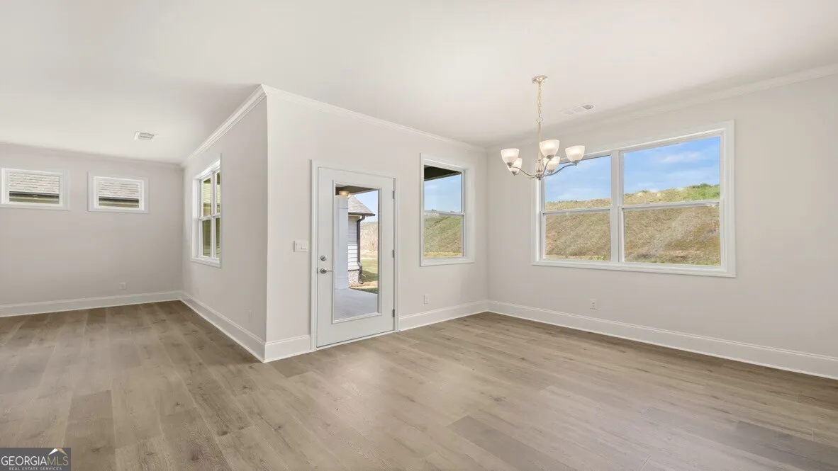 38 Lakeview Pt — photo 5 of 40