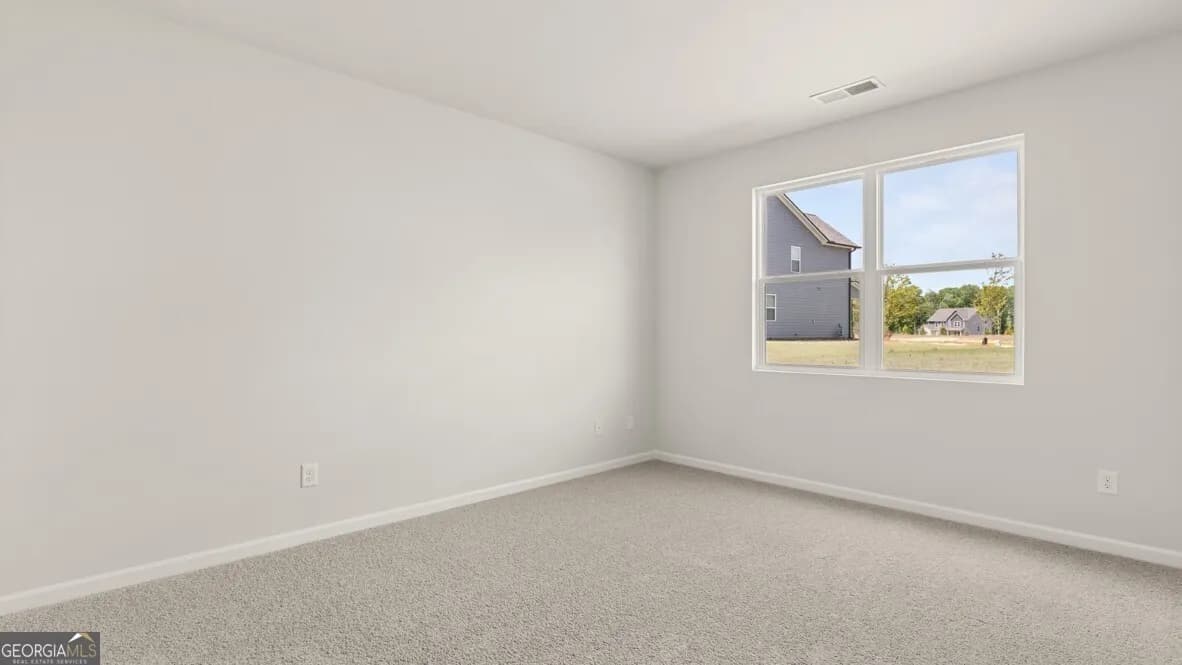 709 Anchor Ave — photo 5 of 35