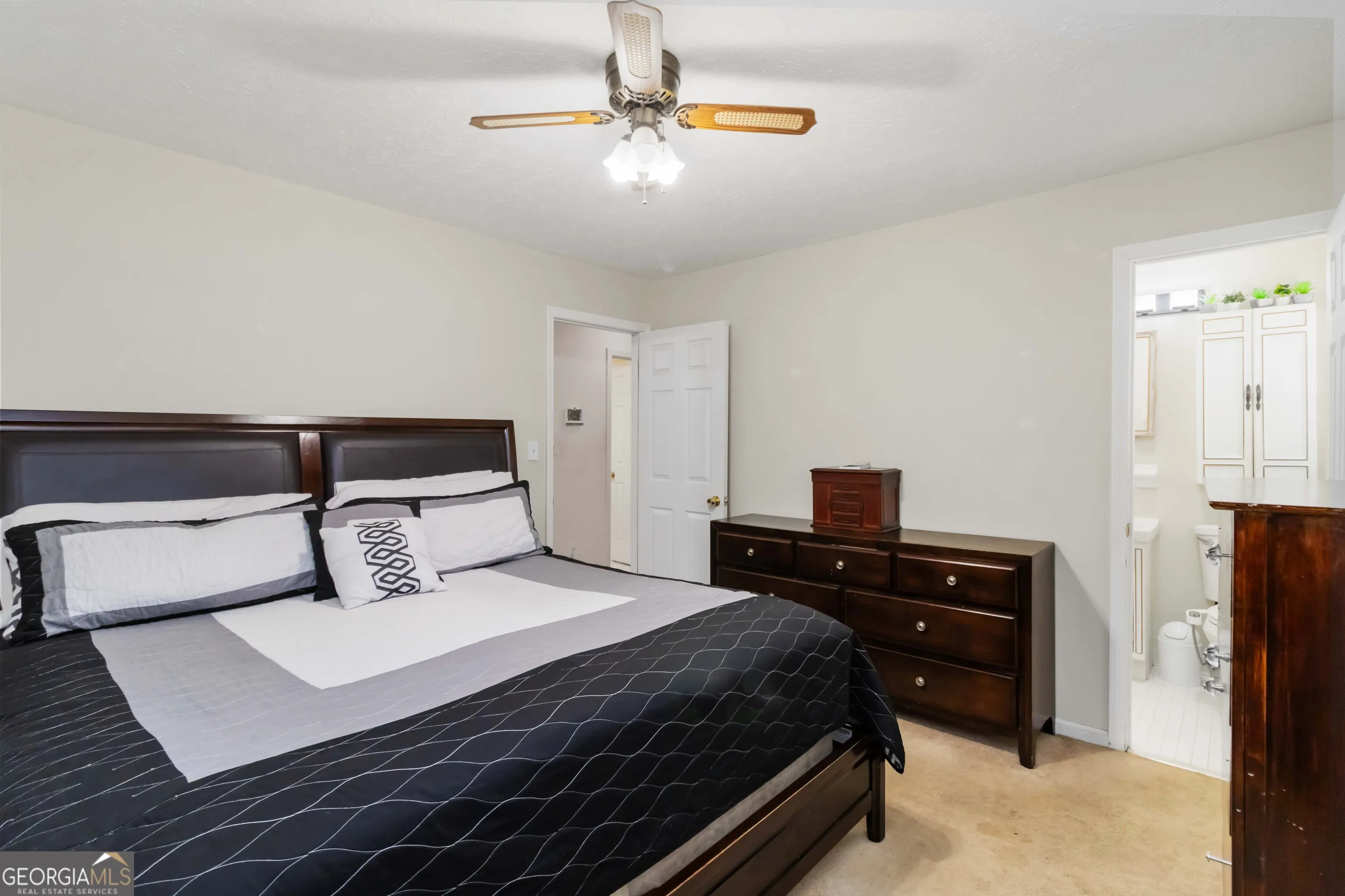 3829 Reynolds Rd — photo 5 of 23