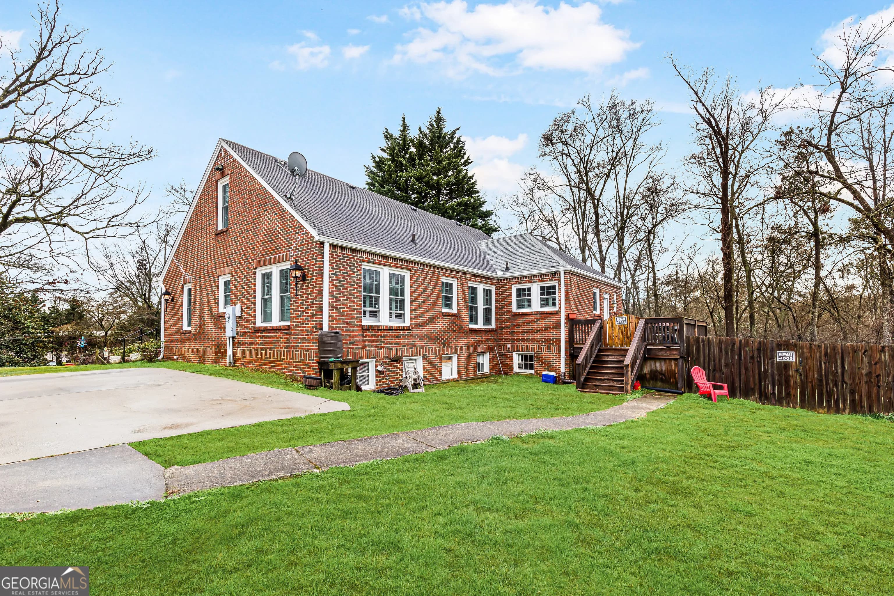 113 W Gordon St — photo 42 of 52