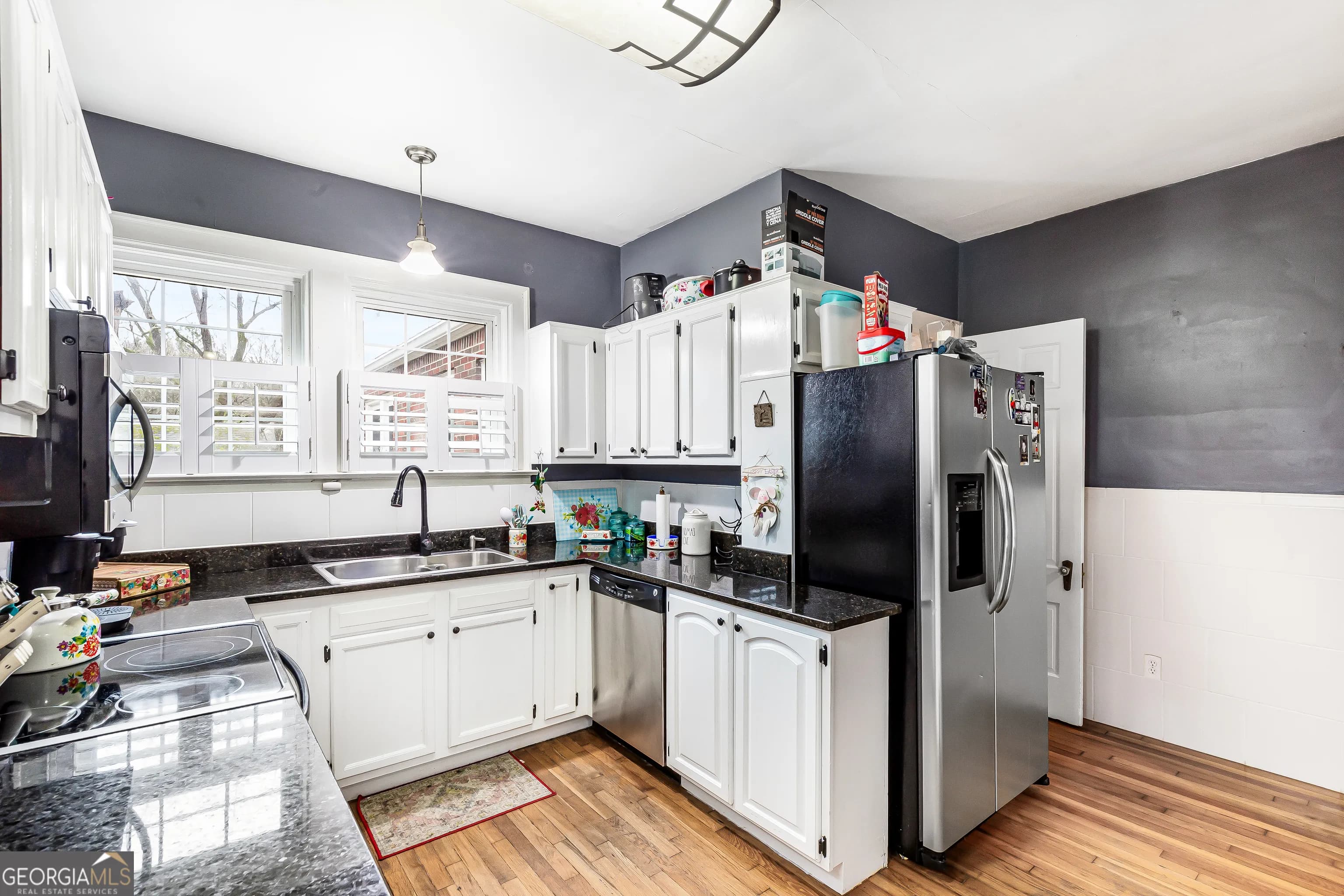 113 W Gordon St — photo 7 of 52