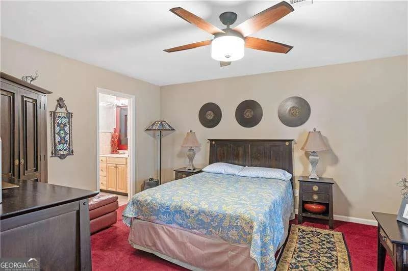 1063 Memorial Dr E — photo 17 of 36