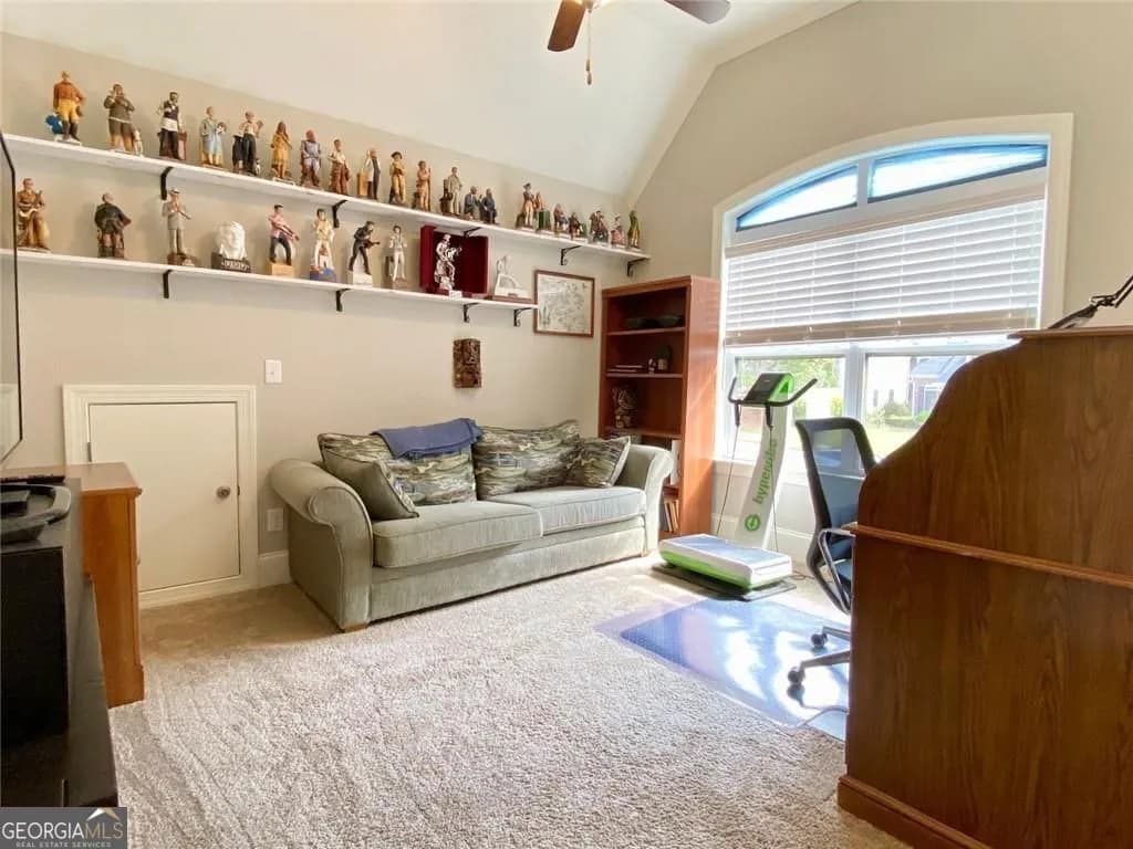 204 Yorkshire Ln — photo 37 of 65