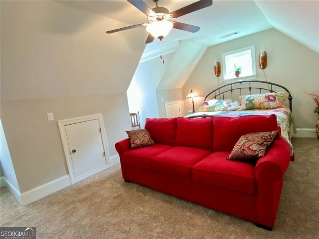 204 Yorkshire Ln — photo 34 of 65