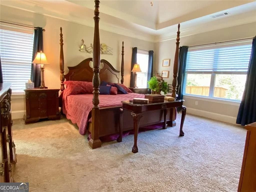 204 Yorkshire Ln — photo 21 of 65