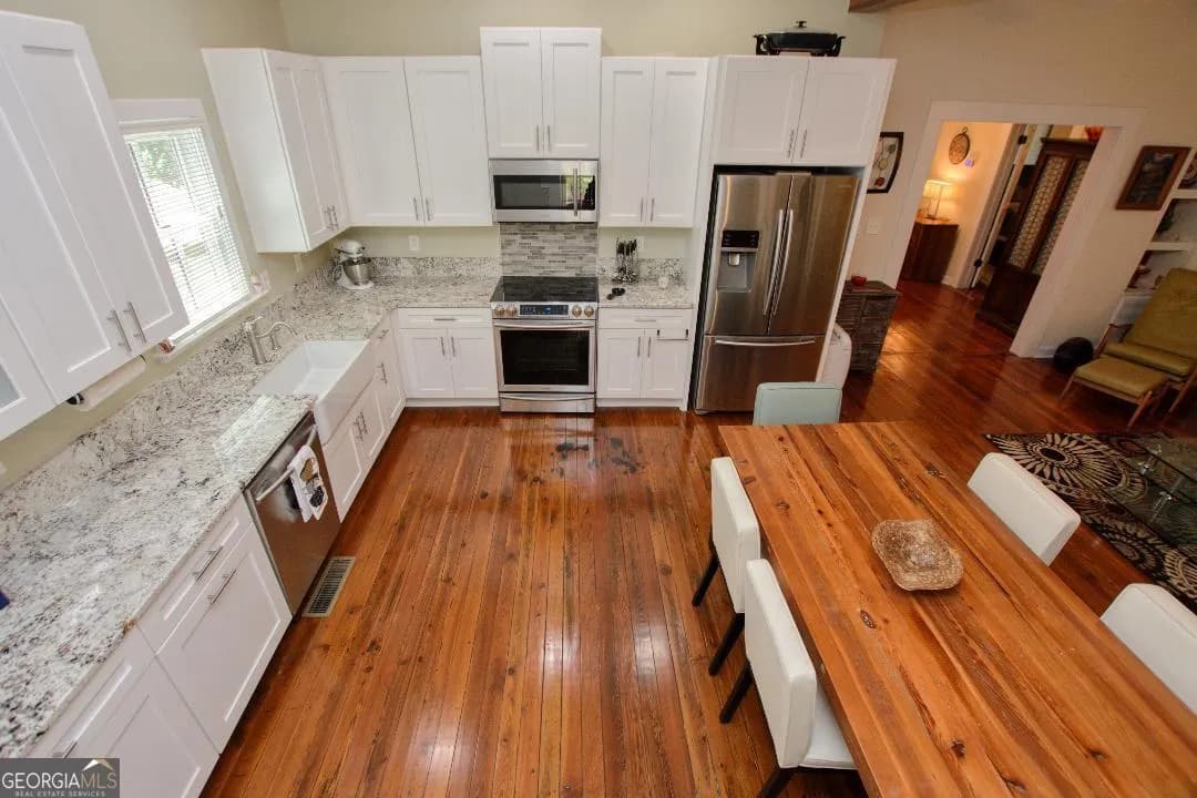 262 S Carroll Rd — photo 6 of 33