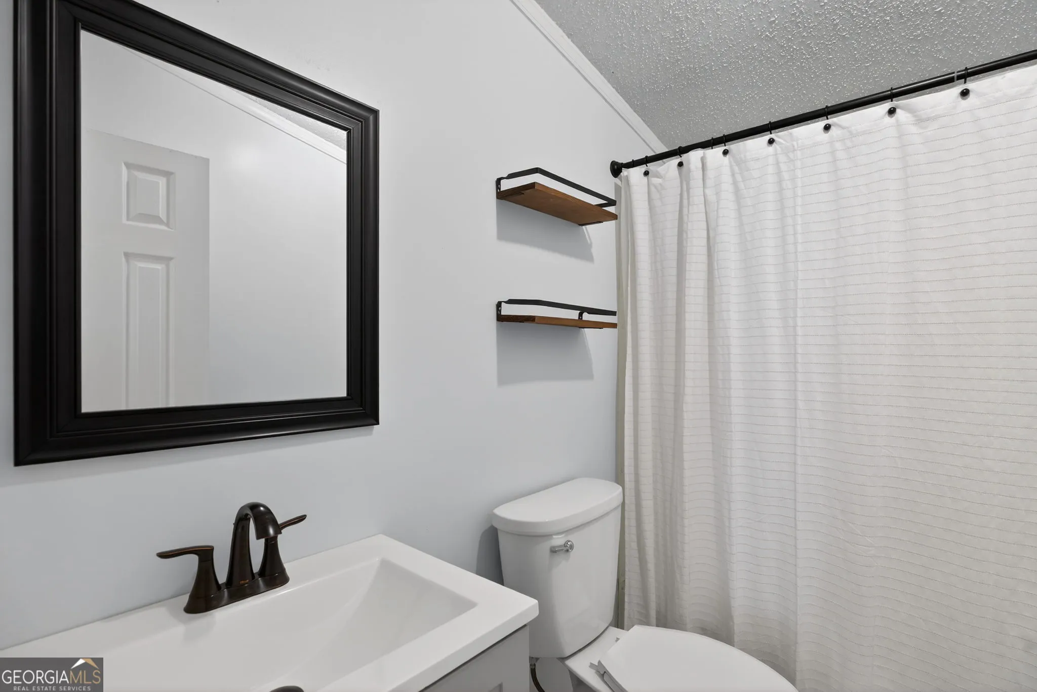 2390 Fairburn Rd — photo 10 of 21