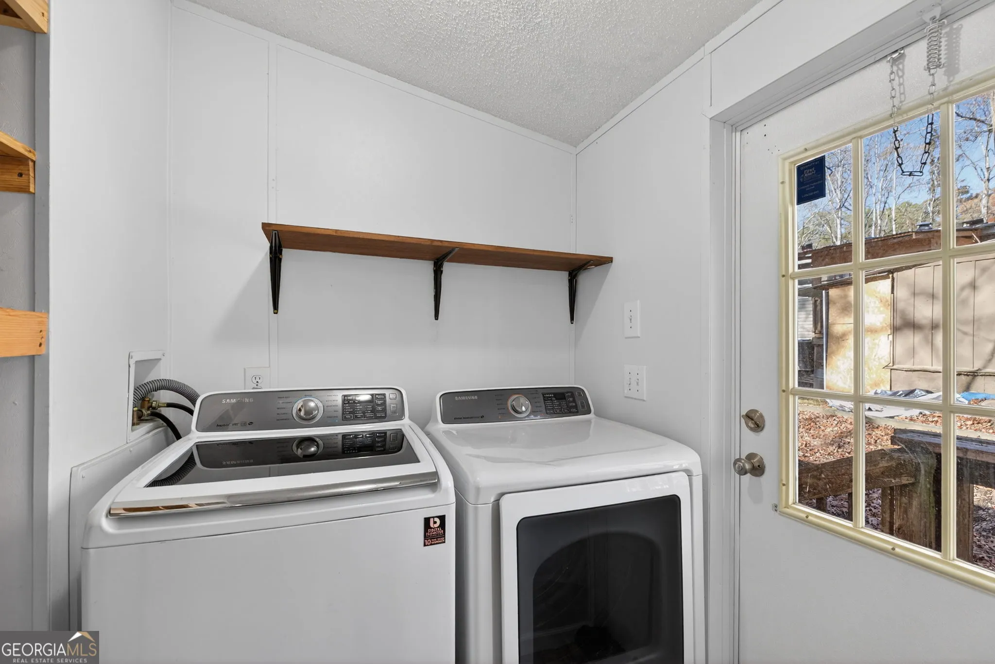 2390 Fairburn Rd — photo 4 of 21