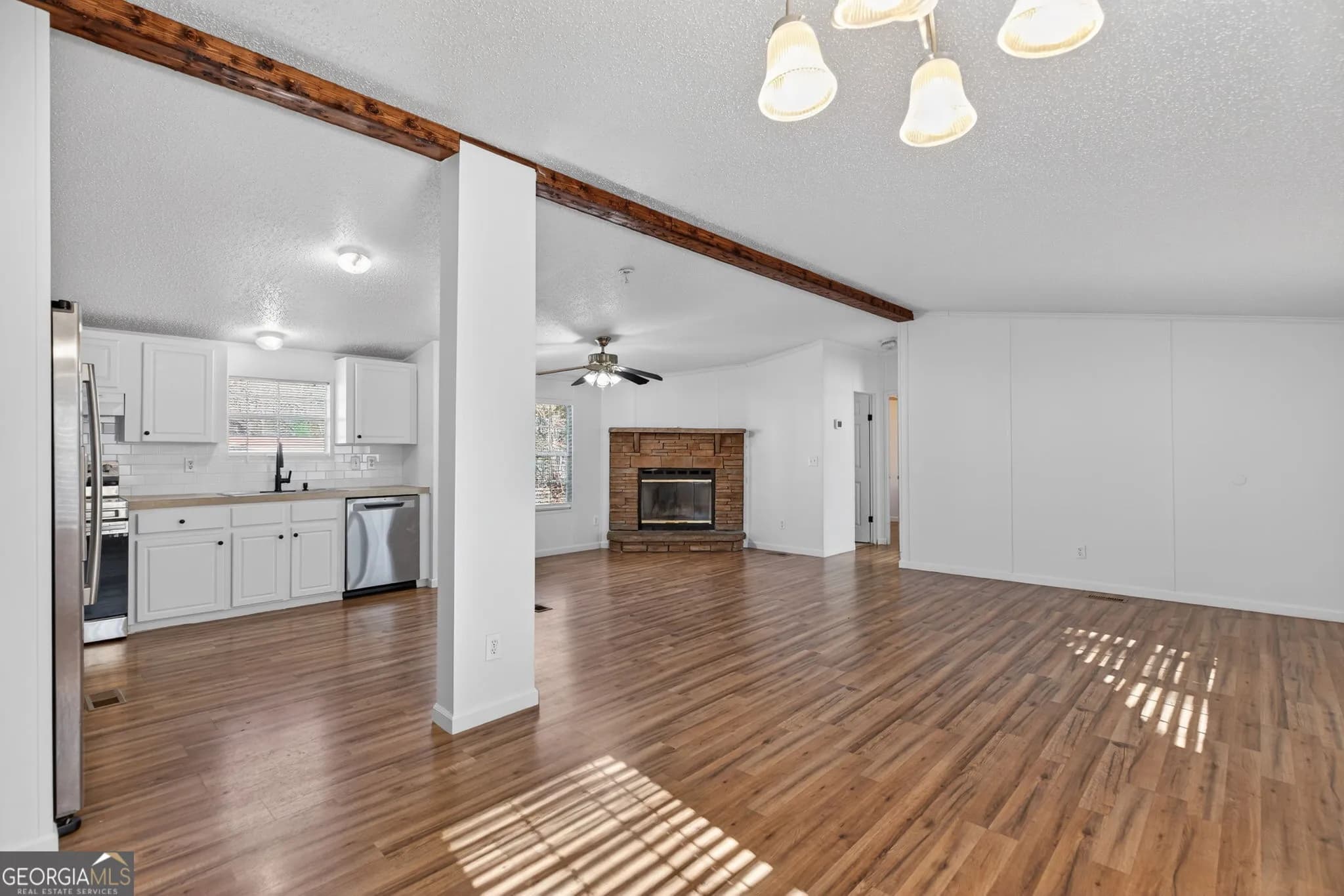 2390 Fairburn Rd — photo 16 of 21