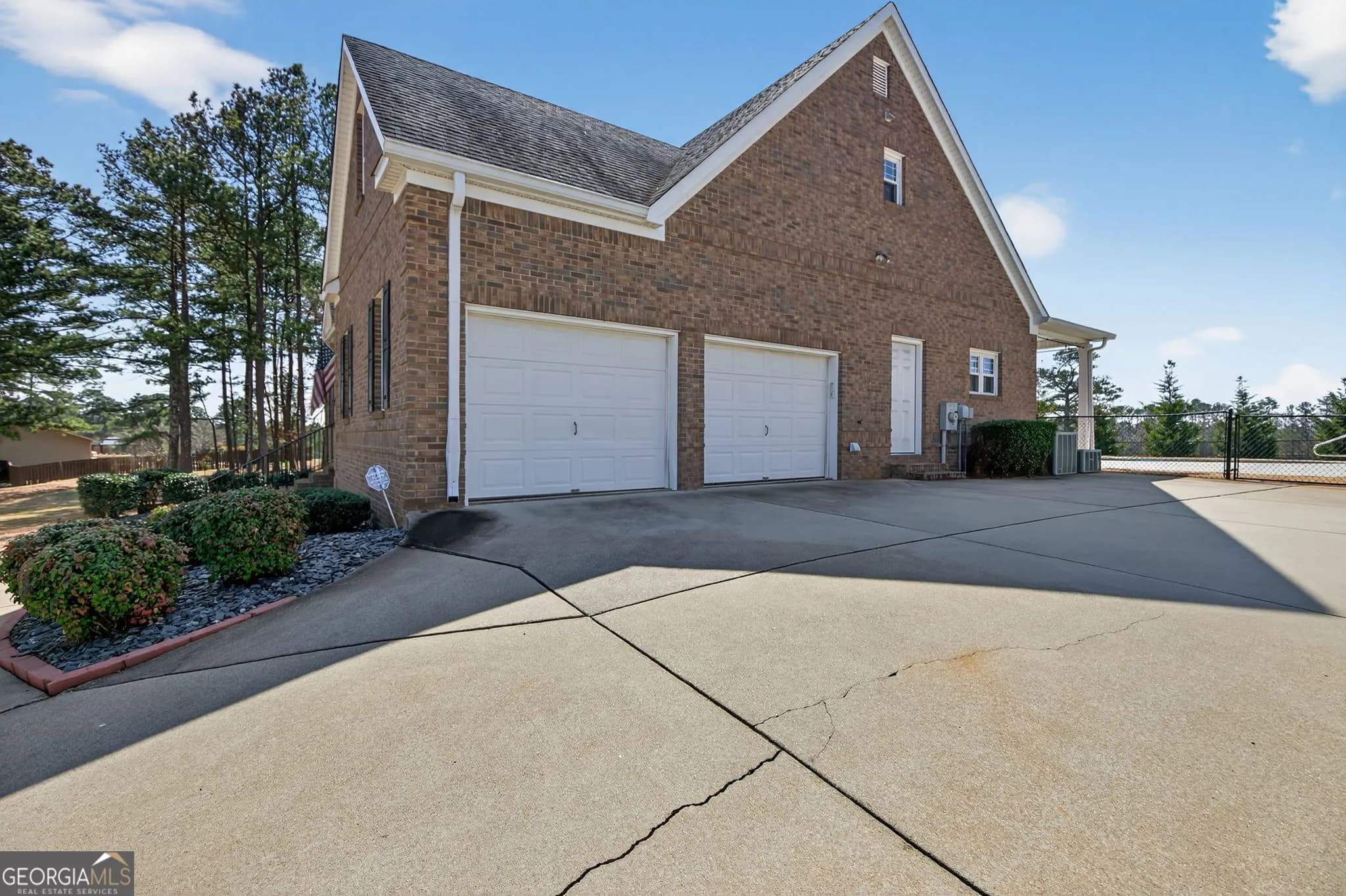 8967 Midlothian Ct — photo 42 of 44