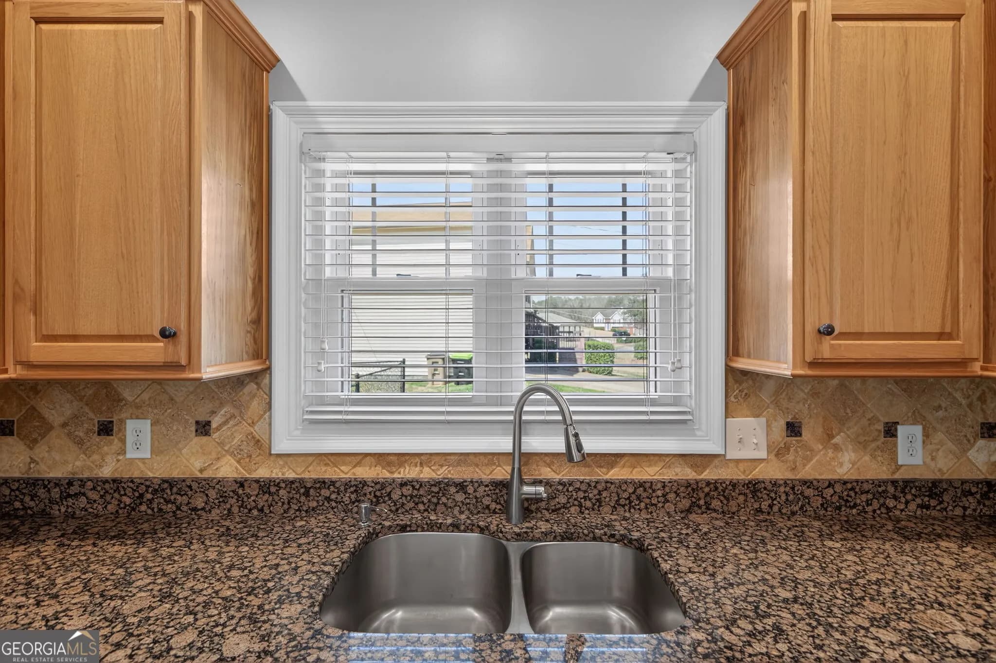 8967 Midlothian Ct — photo 12 of 44