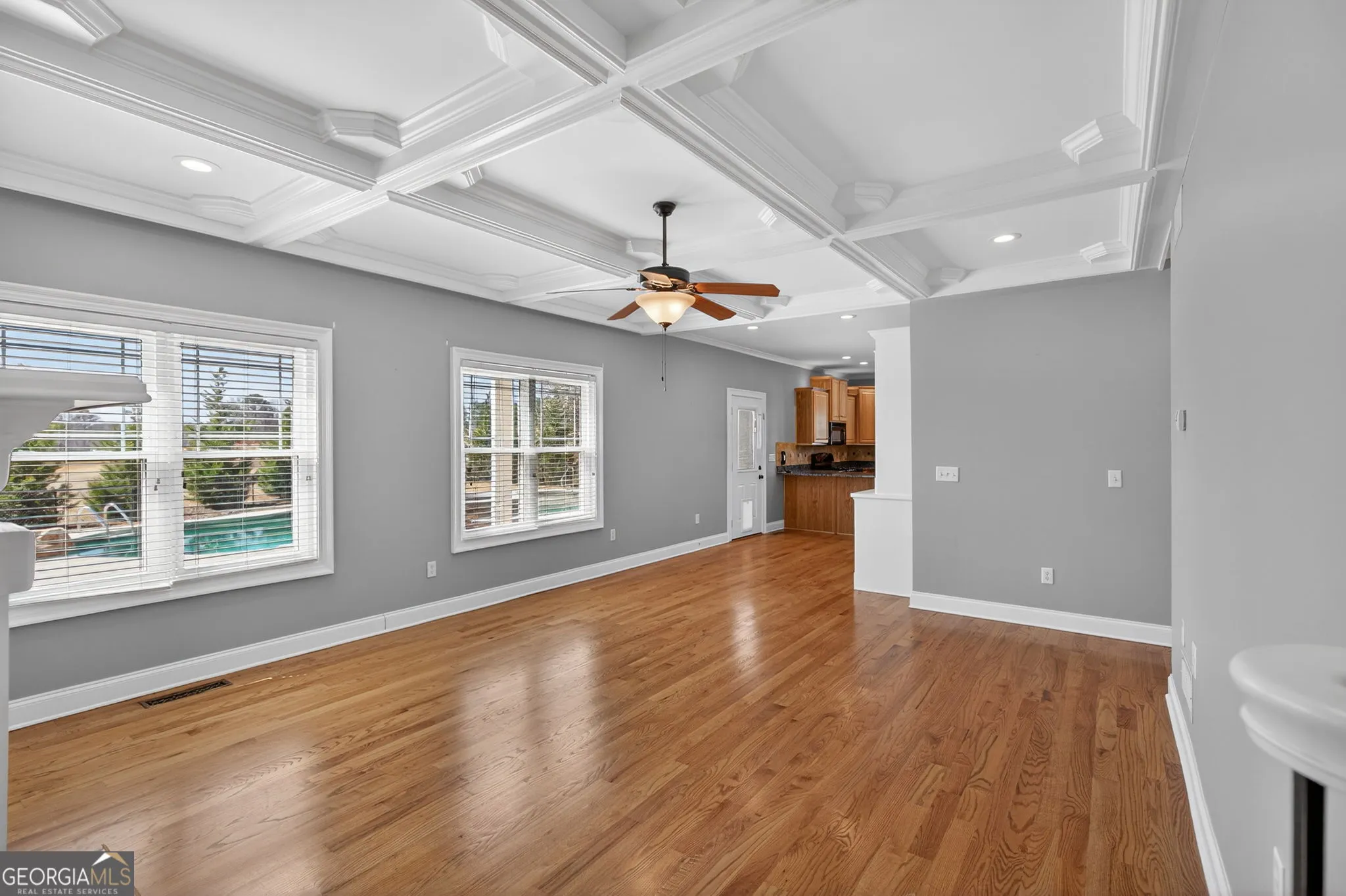 8967 Midlothian Ct — photo 6 of 44