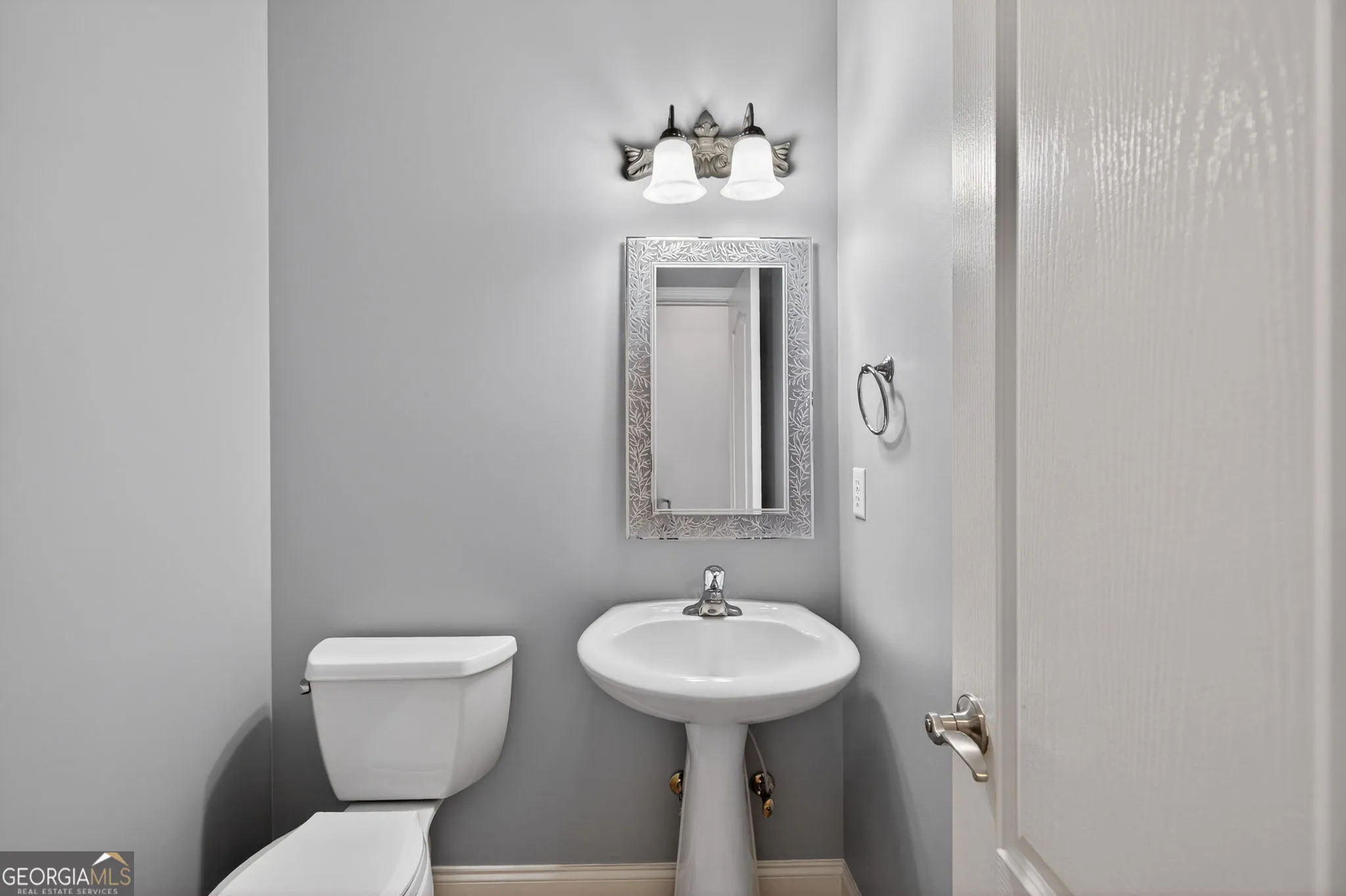 8967 Midlothian Ct — photo 17 of 44
