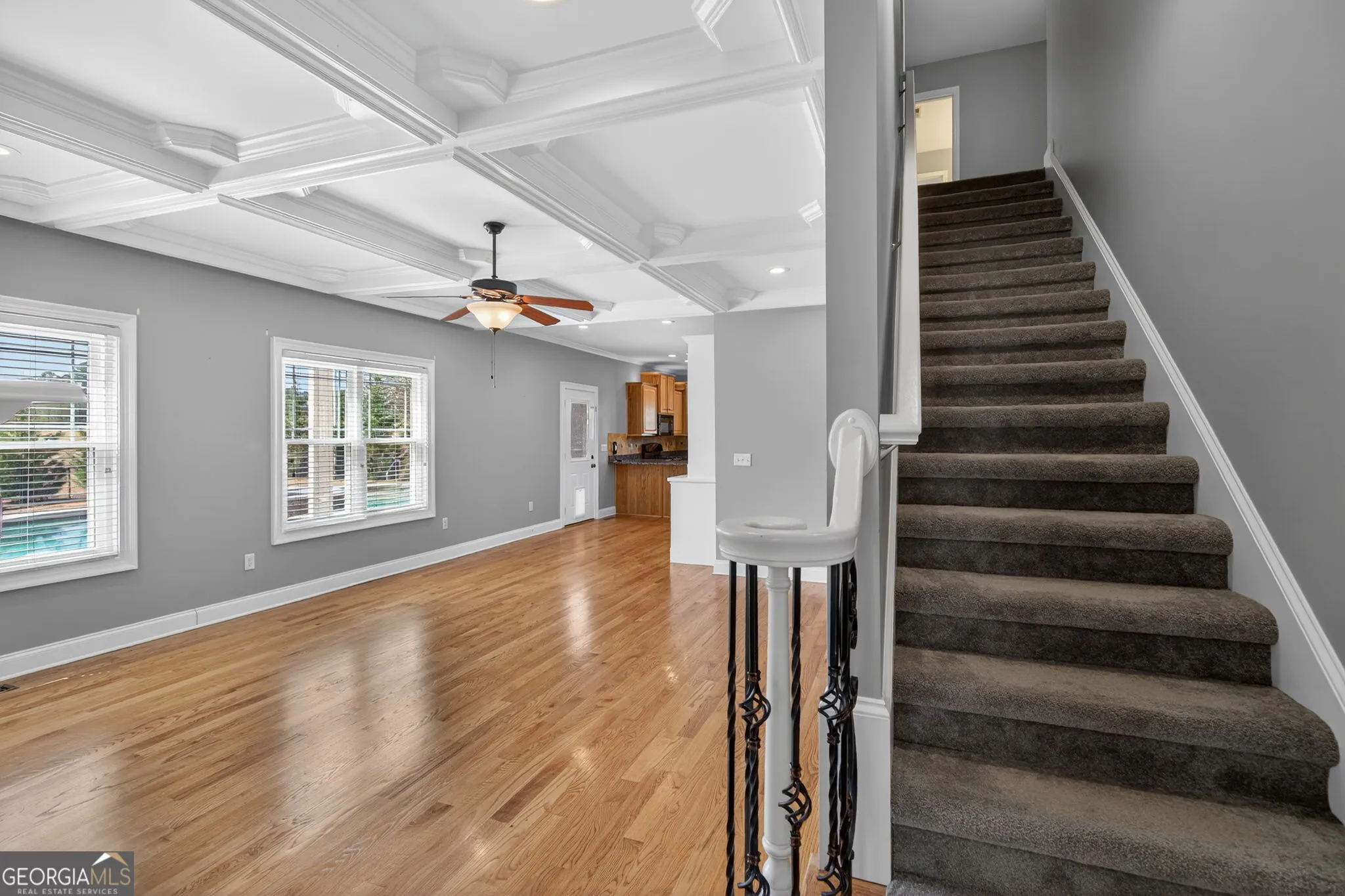 8967 Midlothian Ct — photo 5 of 44