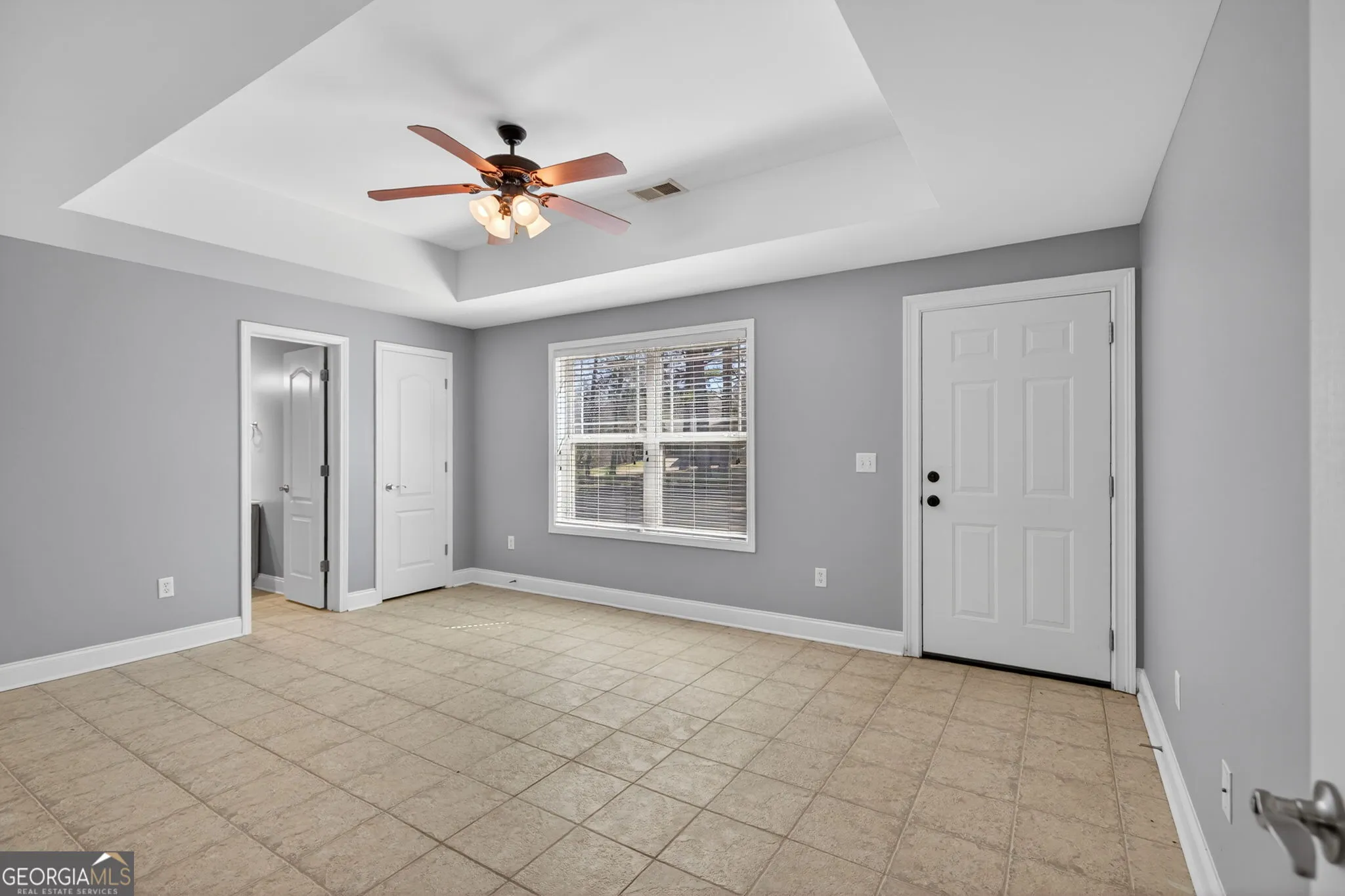 8967 Midlothian Ct — photo 18 of 44