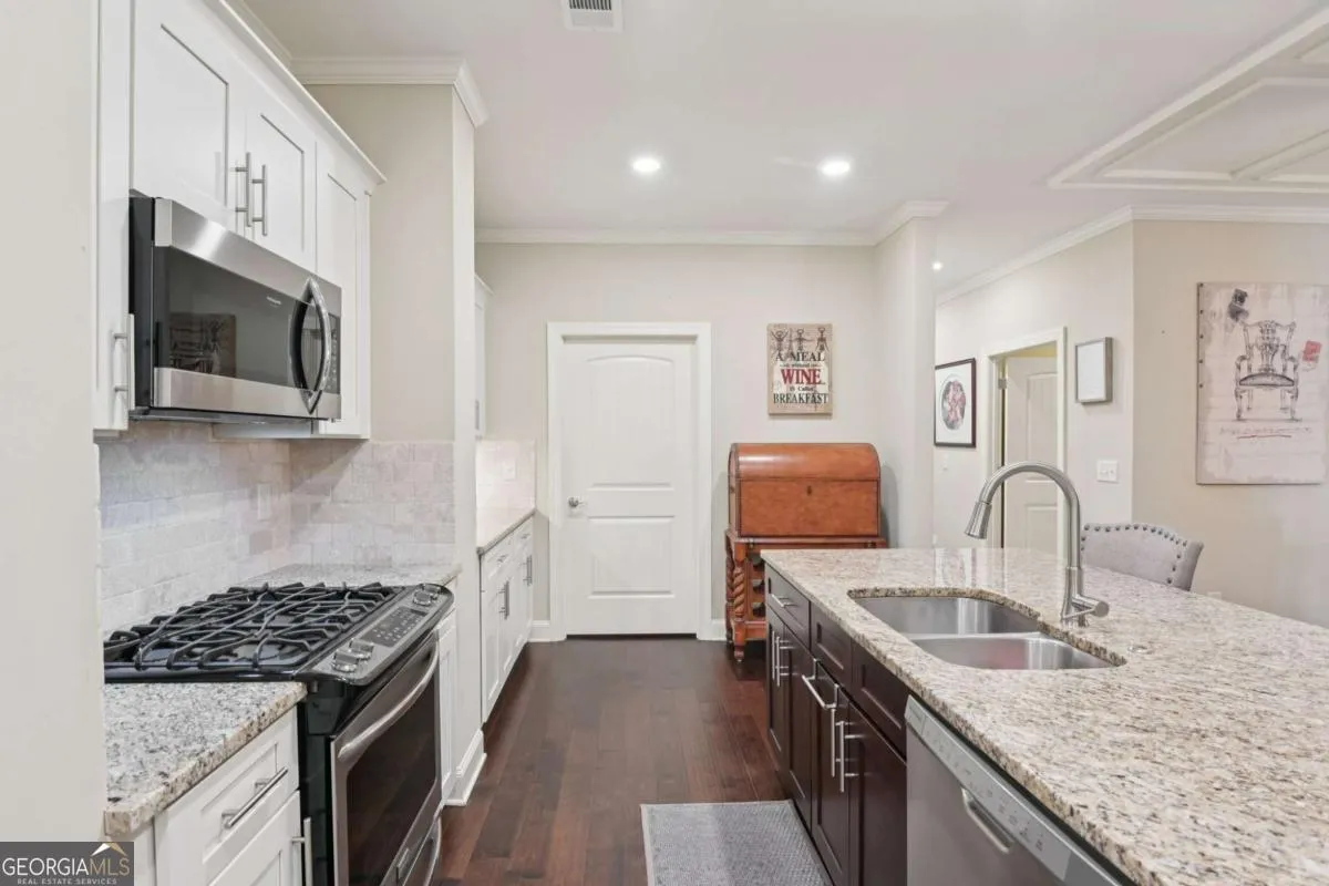 89 Cedarcrest Village Ln — photo 24 of 26