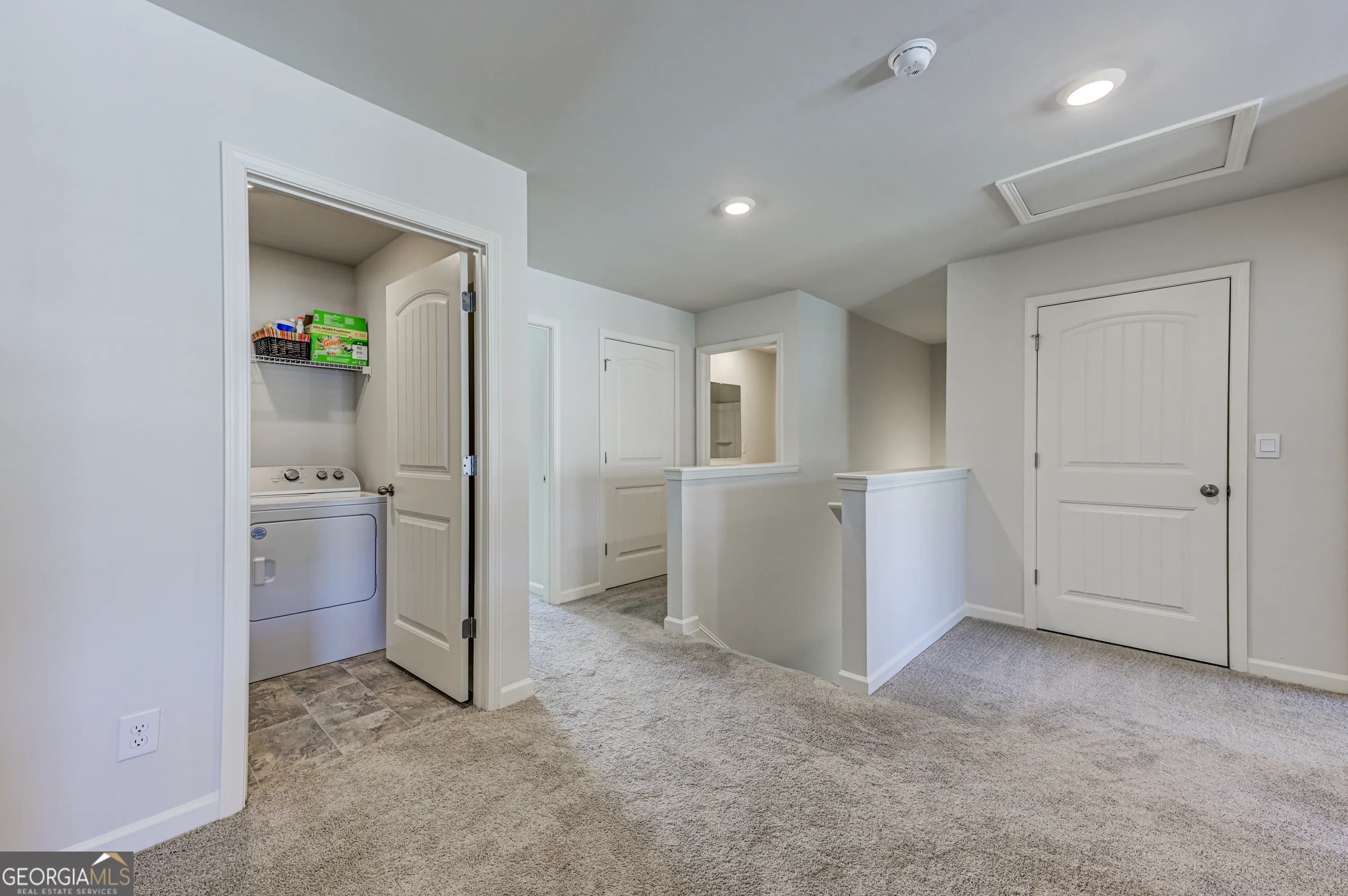 3154 Ellenton Dr — photo 14 of 42