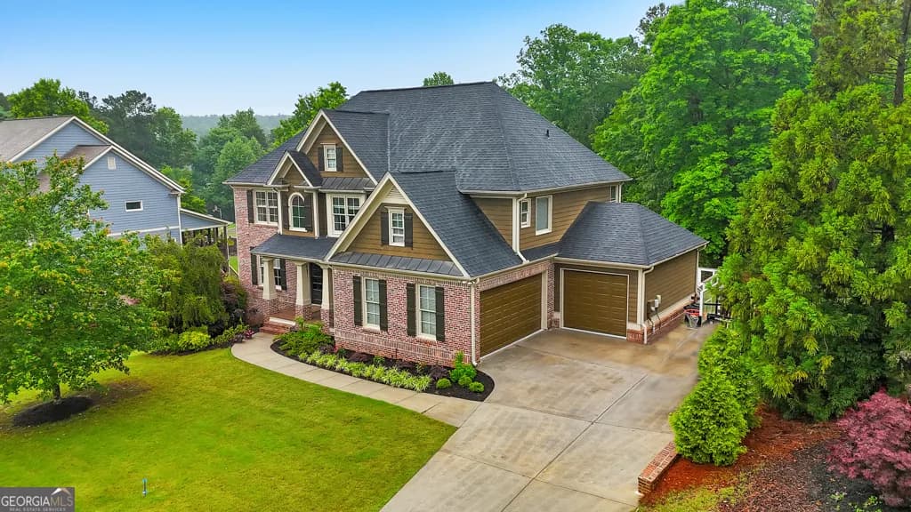 62 Applewood Ln, Acworth