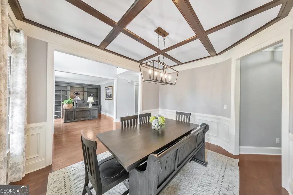 62 Applewood Ln — photo 4 of 80