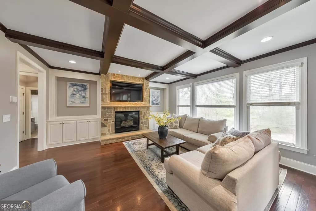 62 Applewood Ln — photo 7 of 80