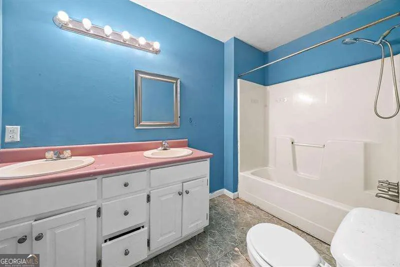 3387 W Highway 5 — photo 16 of 35
