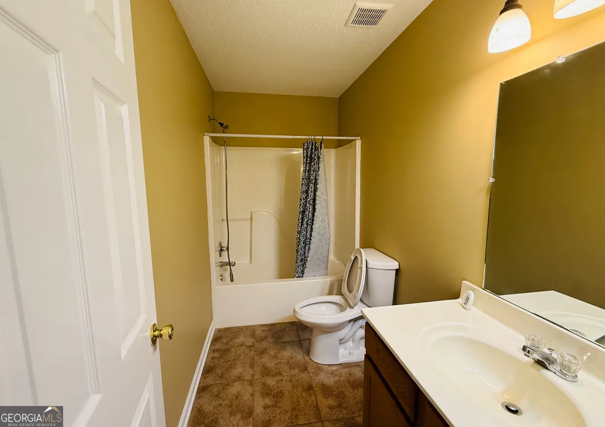 153 Crest Pointe — photo 11 of 25