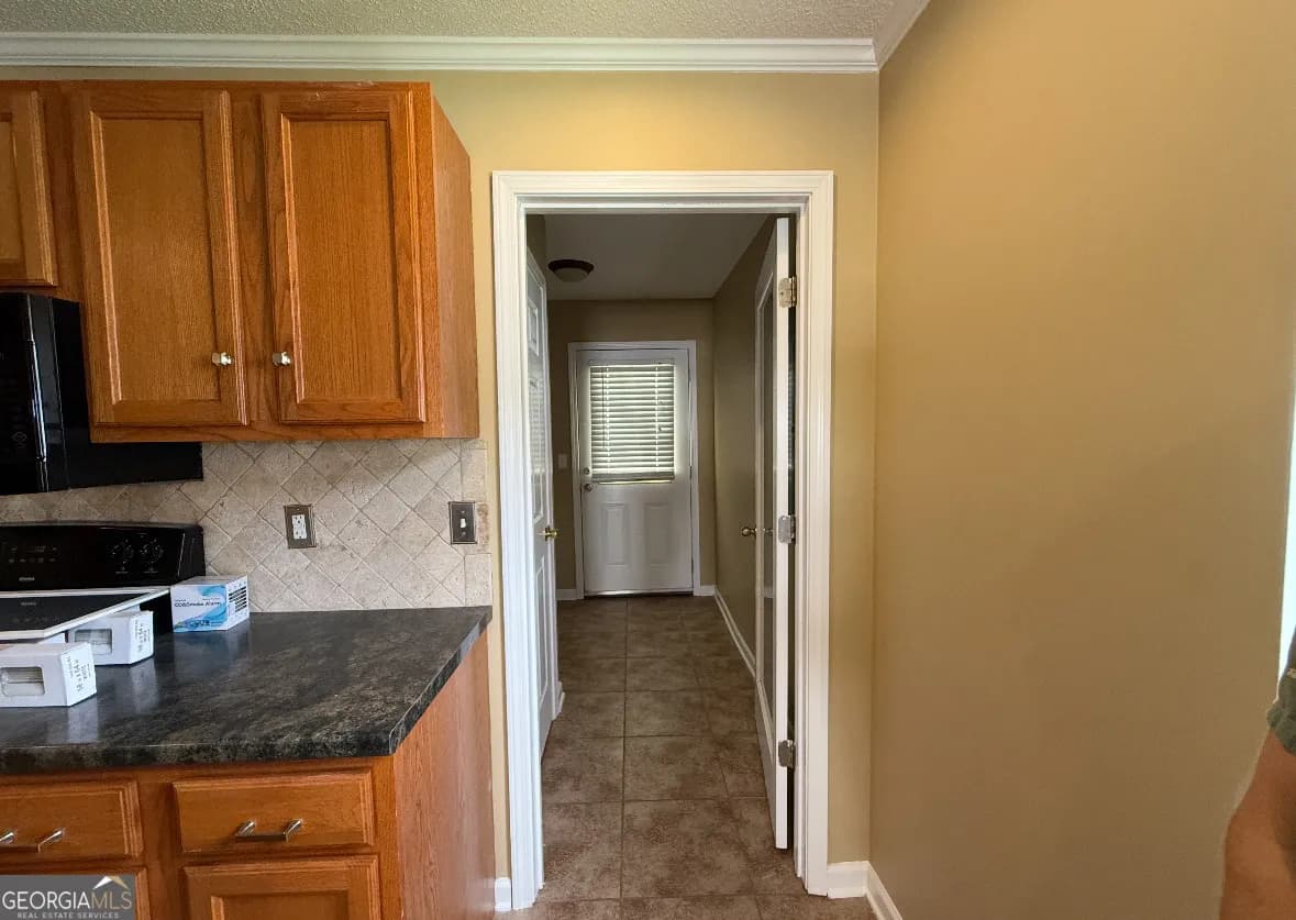 153 Crest Pointe — photo 24 of 25