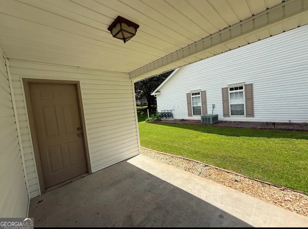 153 Crest Pointe — photo 12 of 25