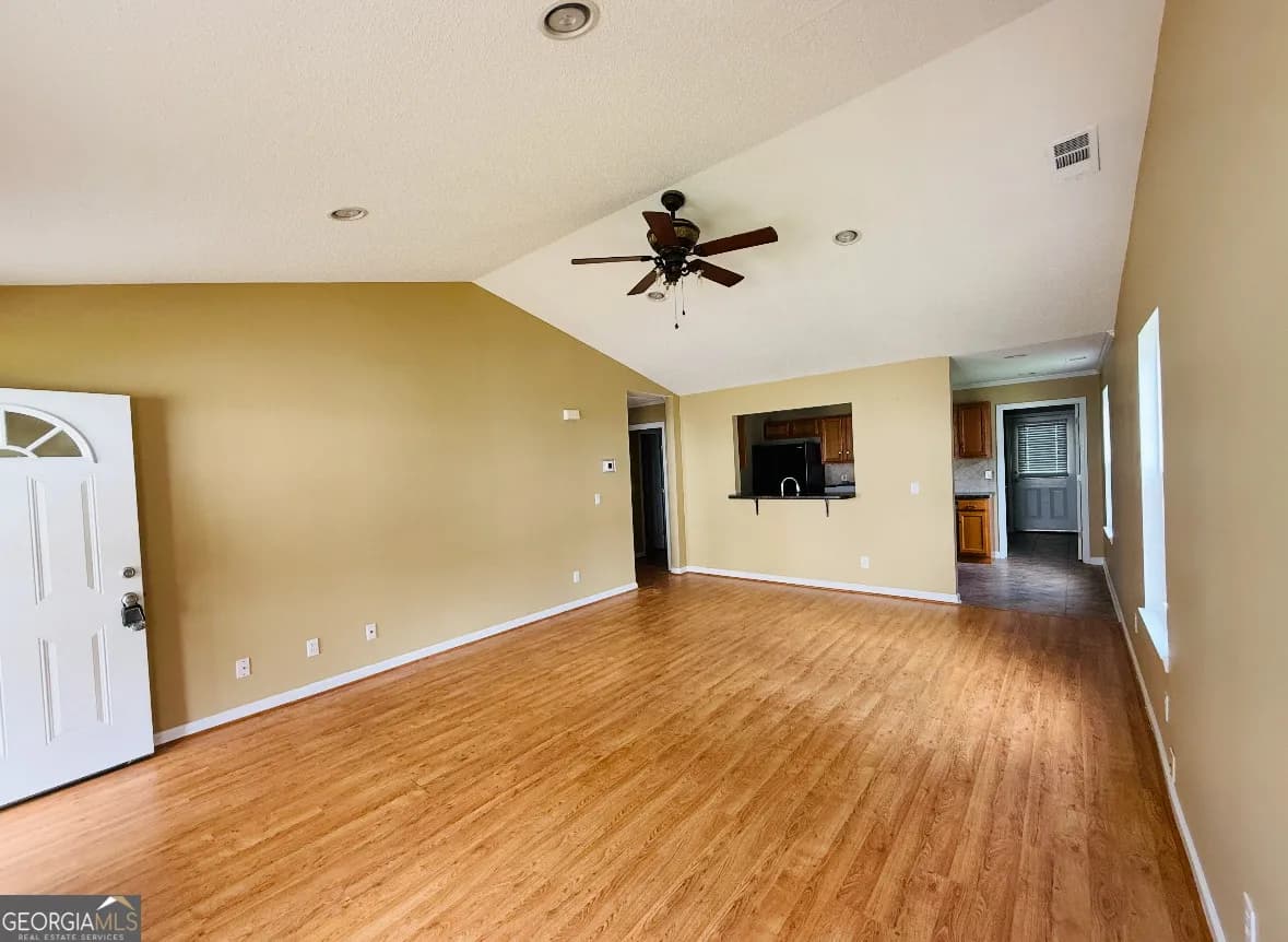 153 Crest Pointe — photo 19 of 25