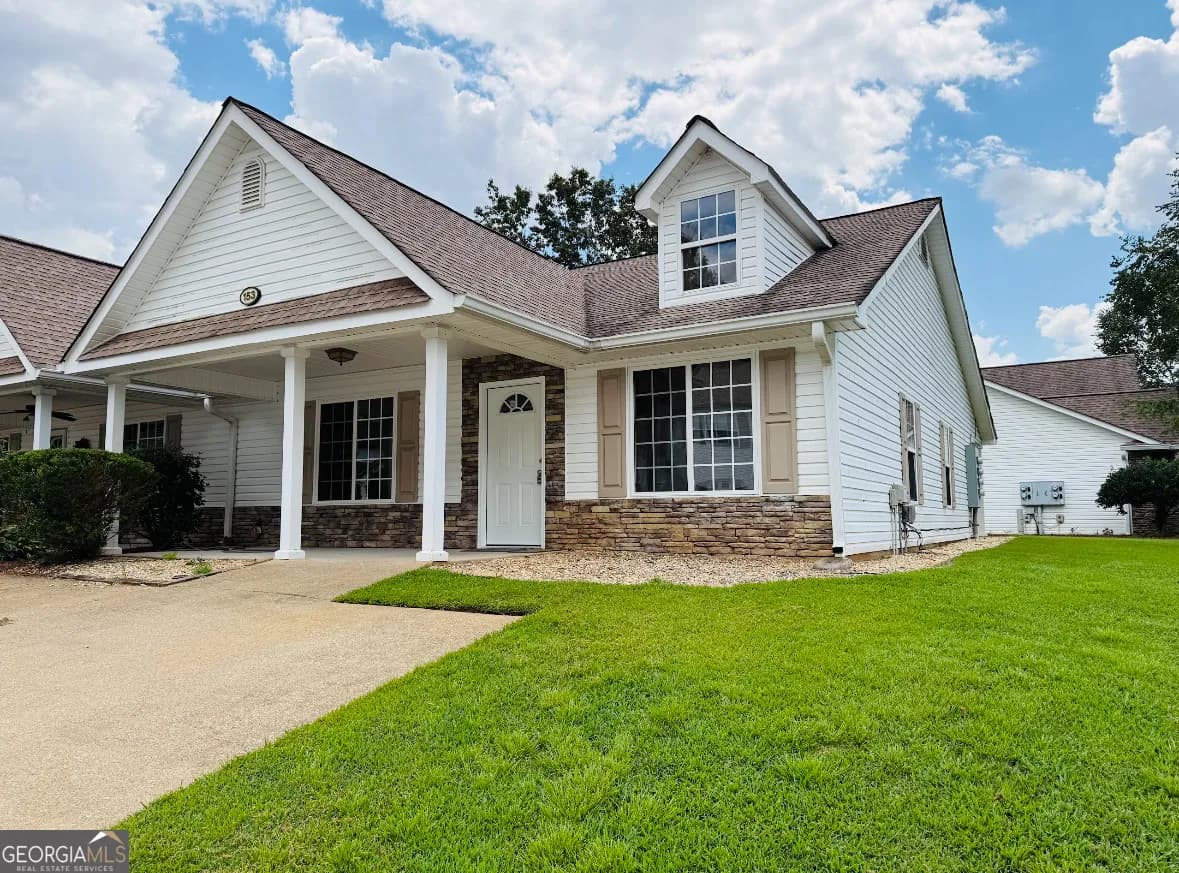 153 Crest Pointe, Bremen